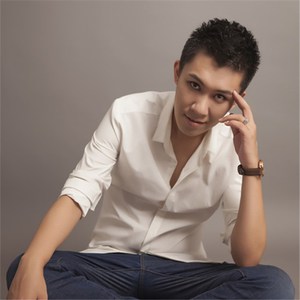 国产舌乚八伦偷品W中
